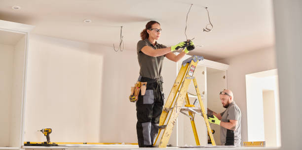 Best Local Electrician Companies  in Molalla, OR